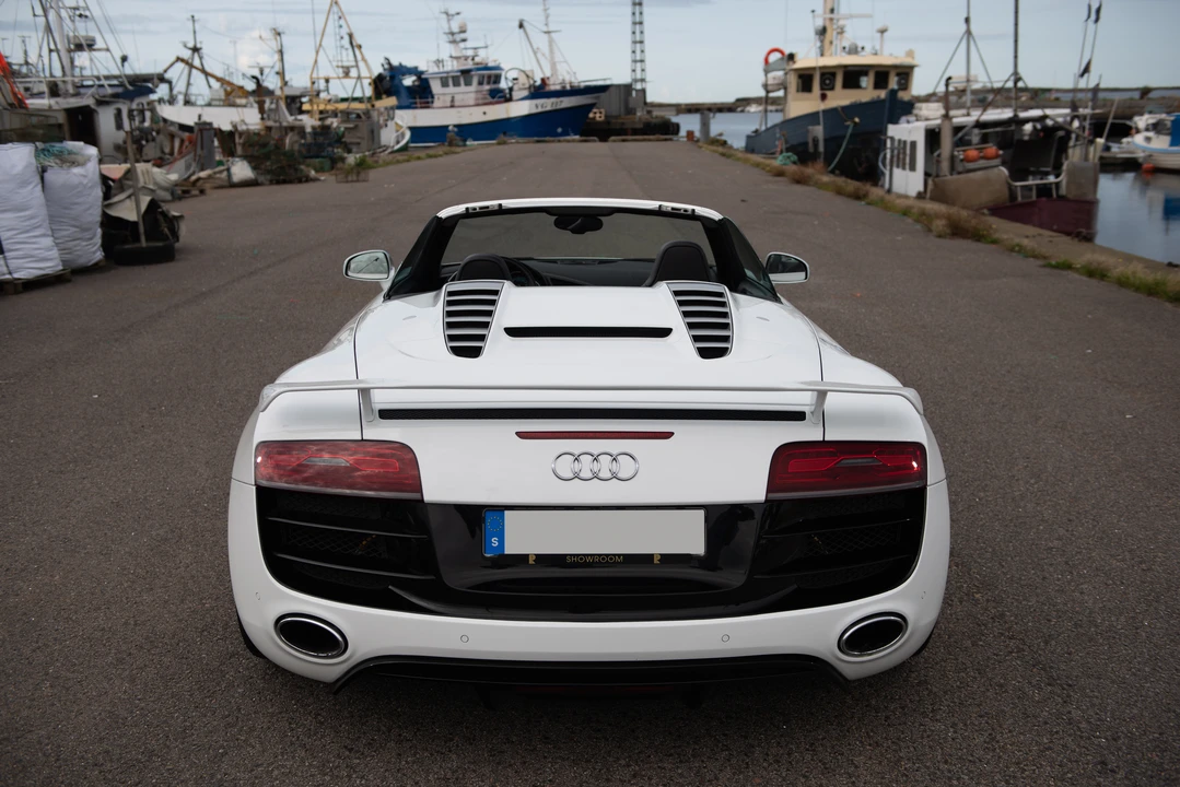 2011 Audi 42 R8 - Image 7 of 31