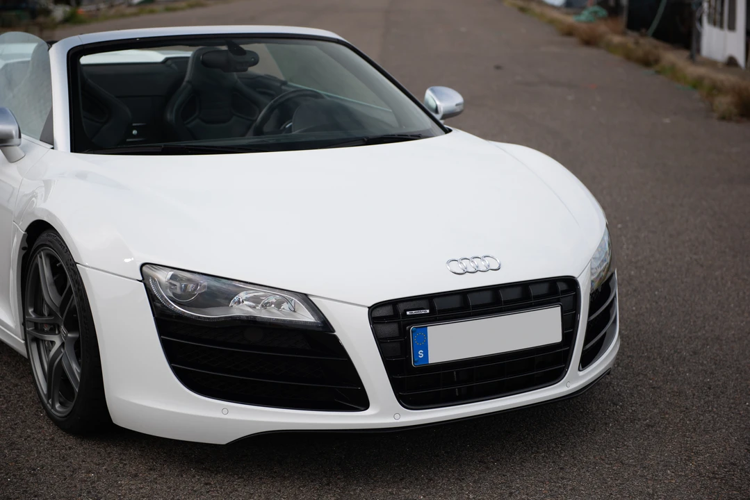 2011 Audi 42 R8 - Image 19 of 31