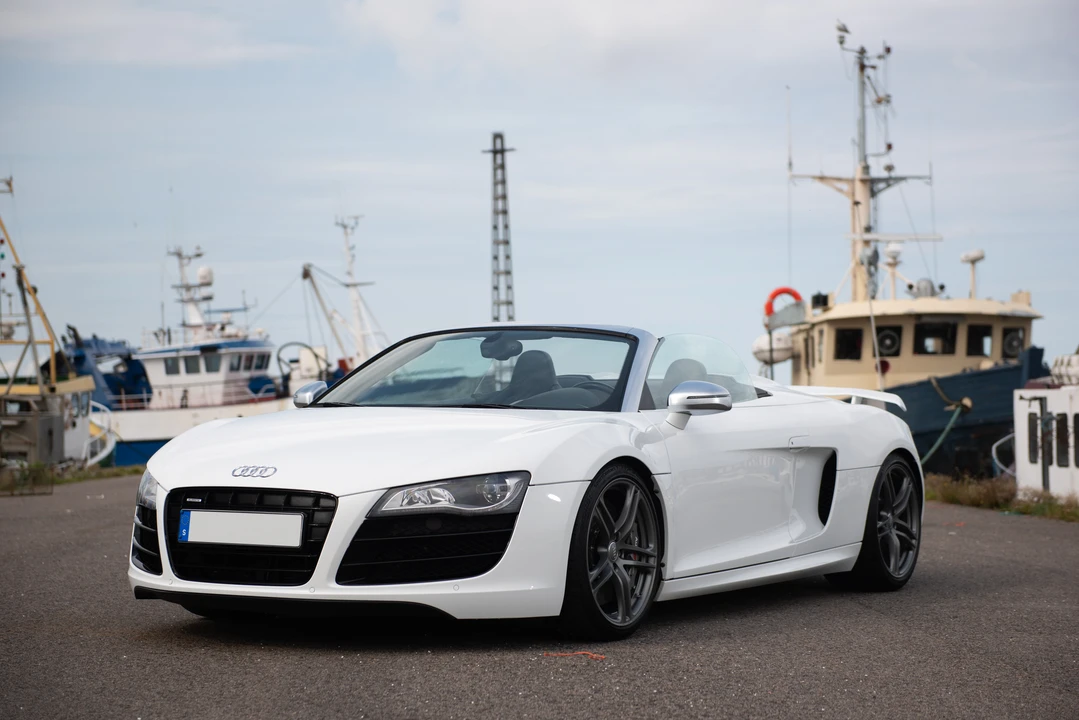 2011 Audi 42 R8 - Image 16 of 31