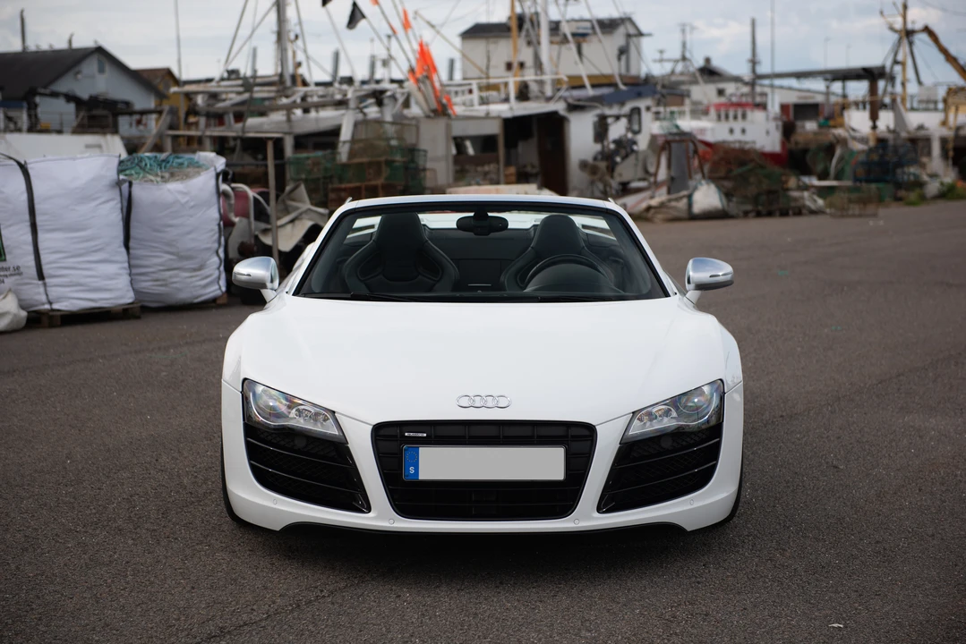 2011 Audi 42 R8 - Image 17 of 31