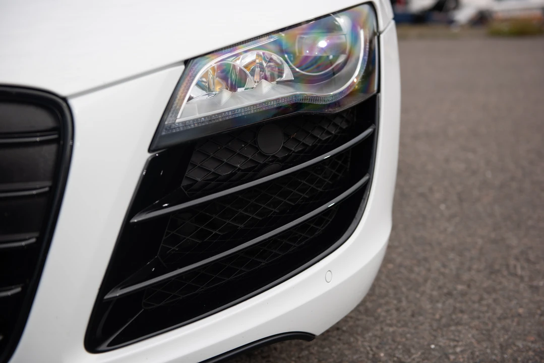 2011 Audi 42 R8 - Image 22 of 31