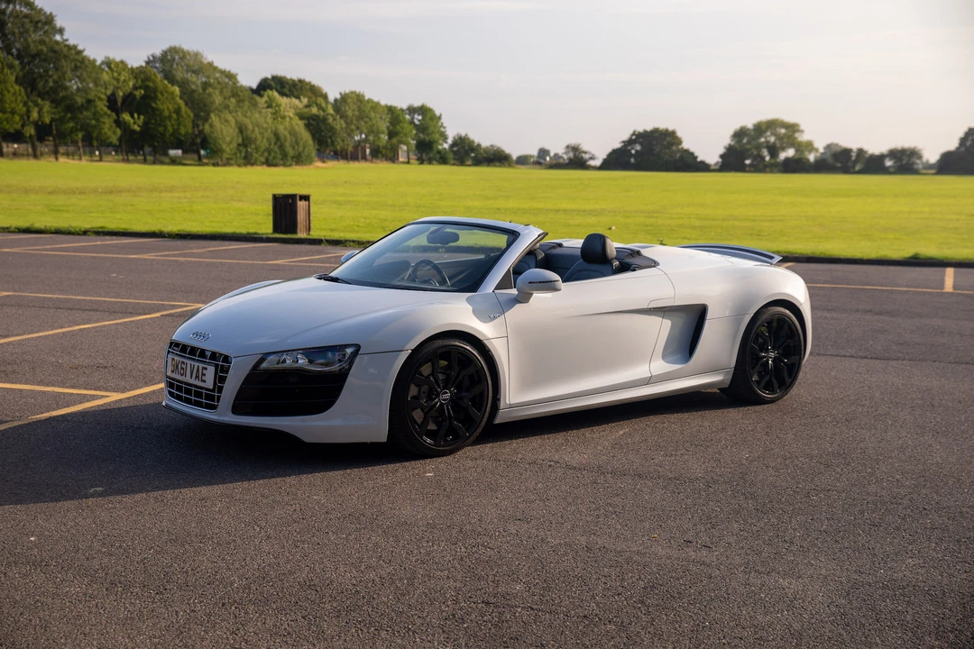2011 Audi 42 R8 - Image 6 of 31