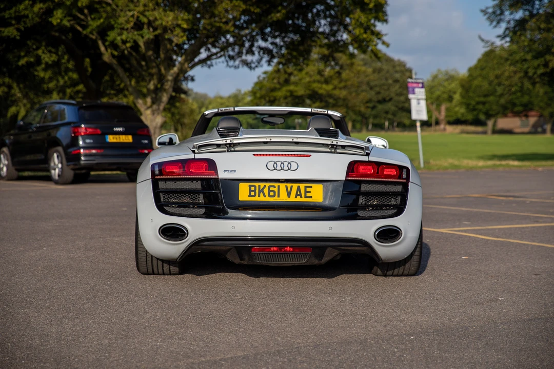 2011 Audi 42 R8 - Image 9 of 31