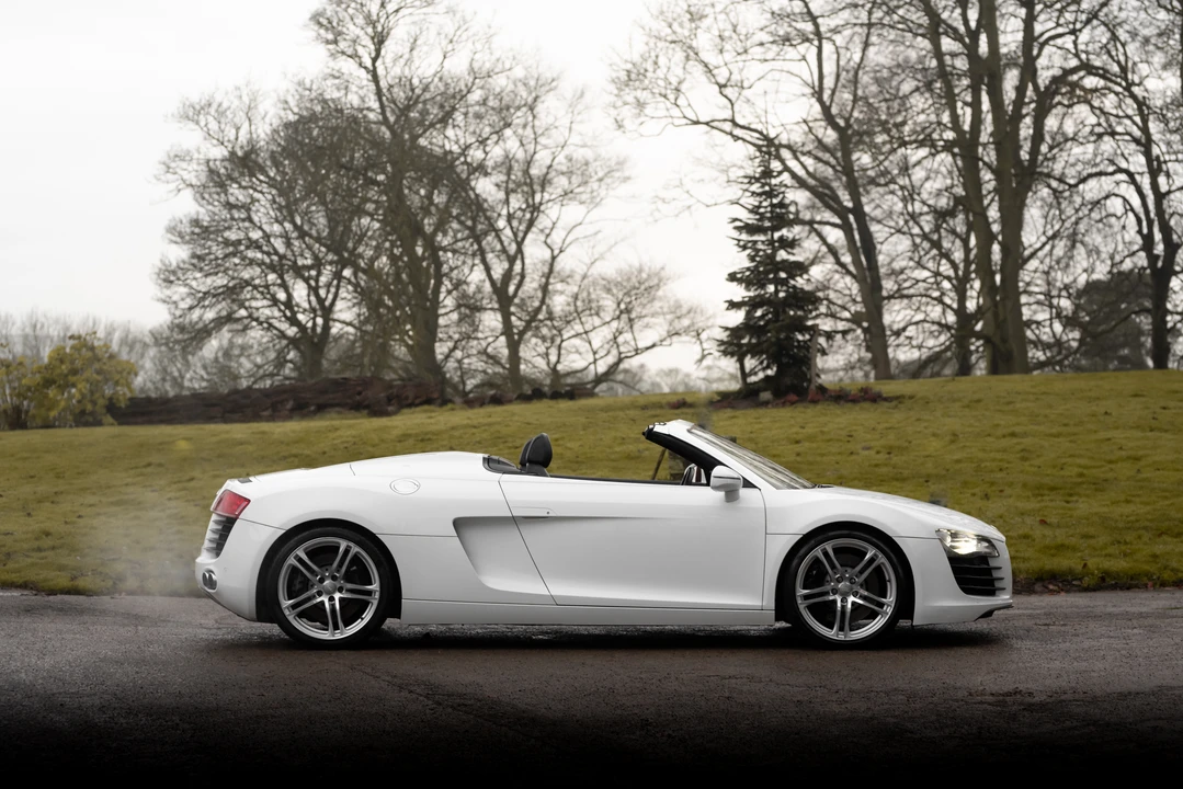2011 Audi 42 R8 - Image 20 of 31