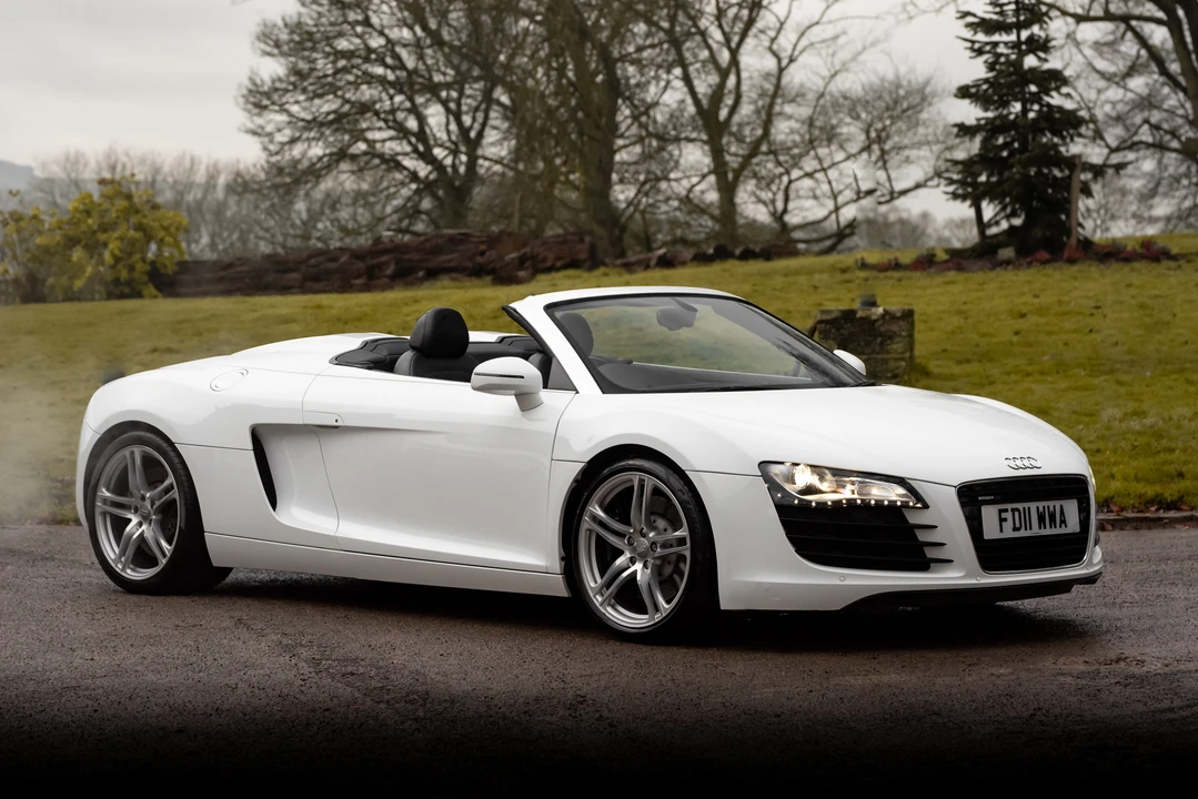 2011 Audi 42 R8 - Image 2 of 31