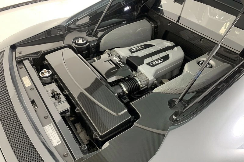 2011 Audi 42 R8 - Image 3 of 5