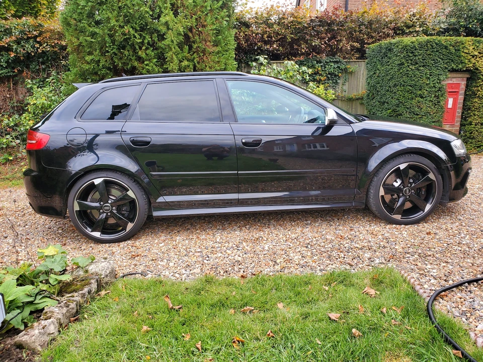 2011 Audi 8P RS3 - Image 5 of 31