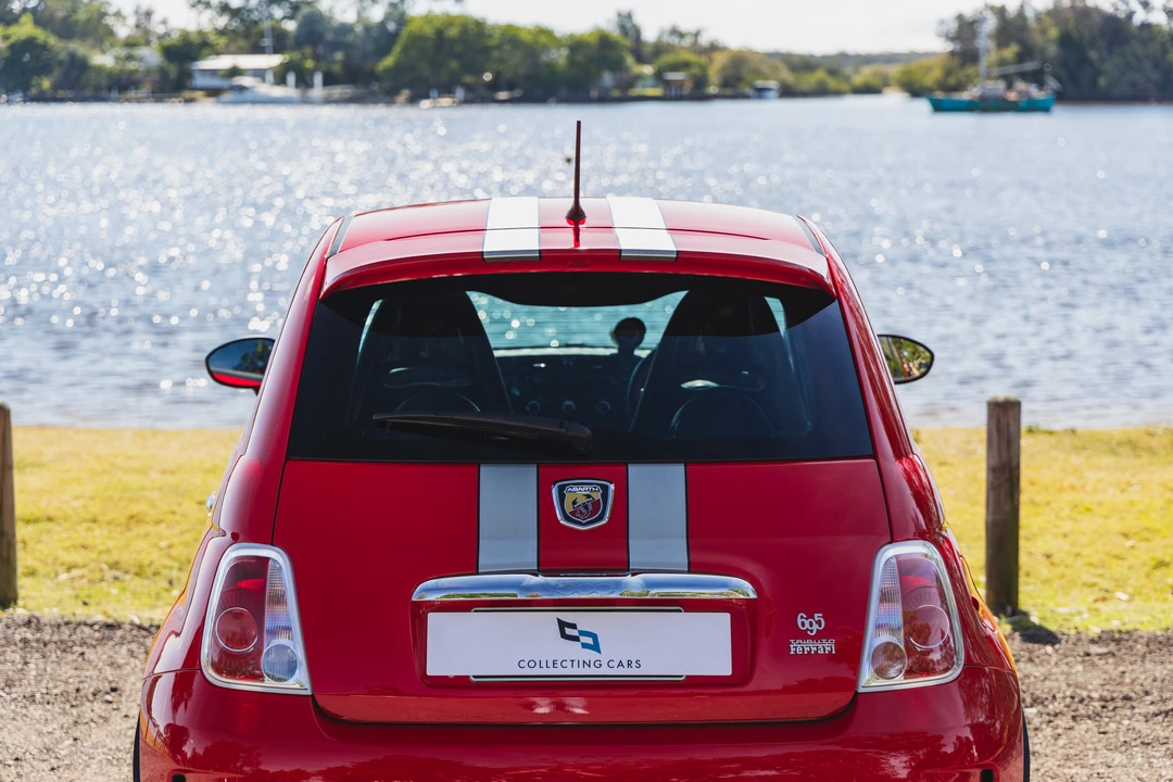 2011 Fiat Abarth 500 - Image 13 of 31