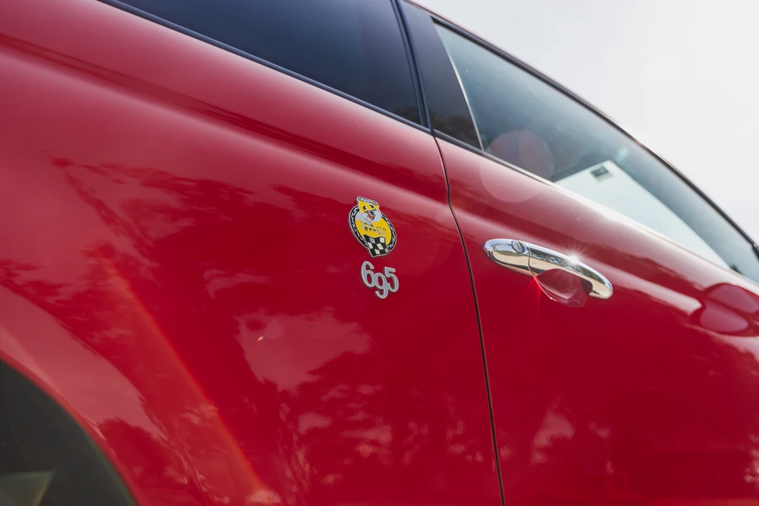 2011 Fiat Abarth 500 - Image 12 of 31