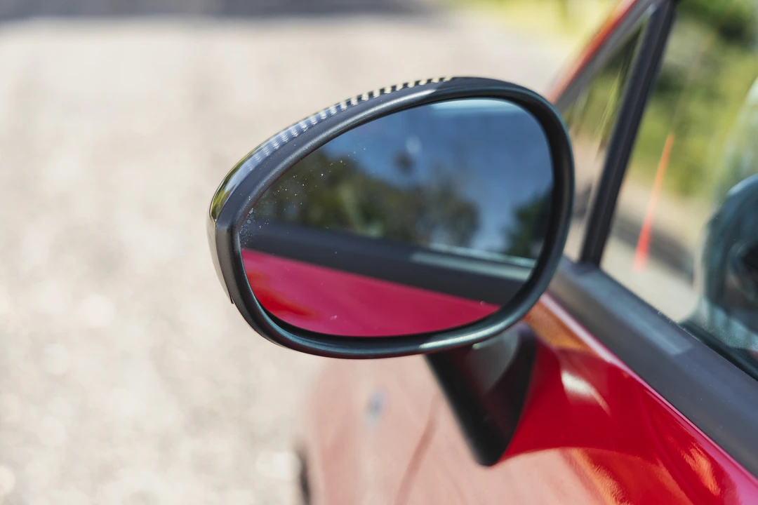 2011 Fiat Abarth 500 - Image 17 of 31
