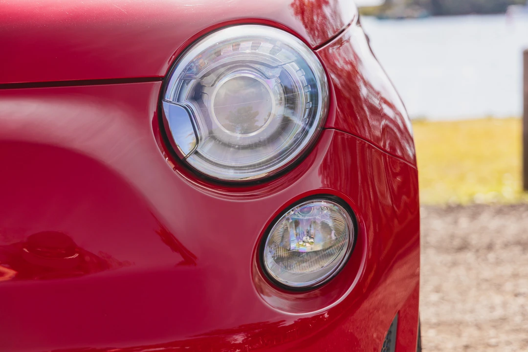2011 Fiat Abarth 500 - Image 27 of 31