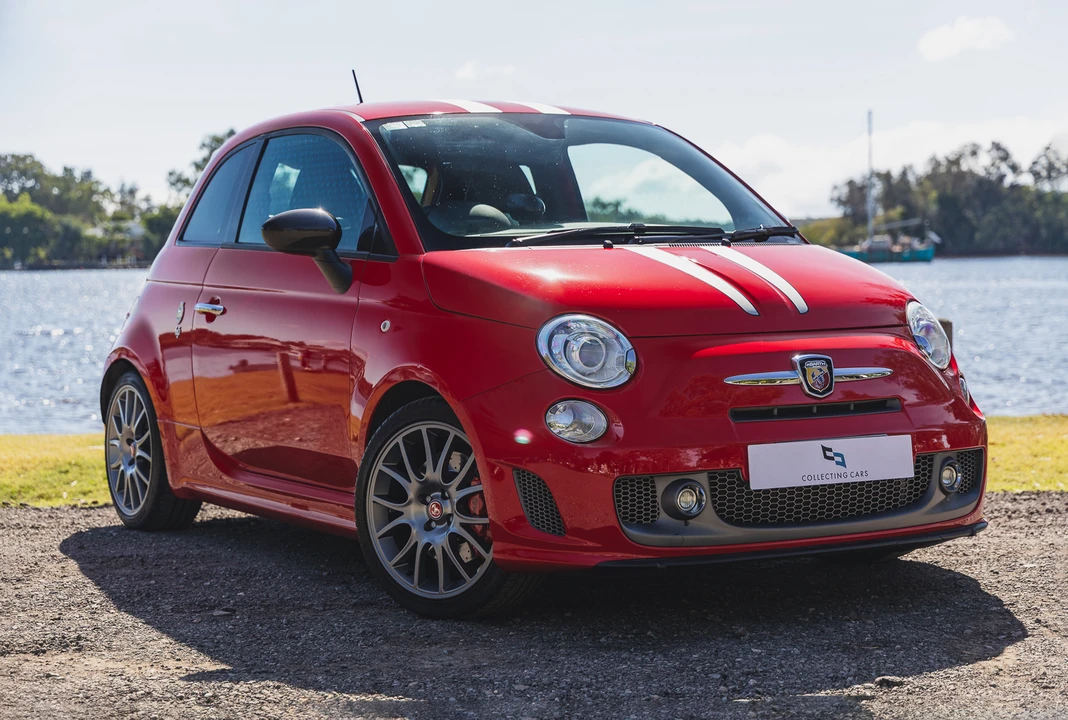 2011 Fiat Abarth 500 - Image 9 of 31
