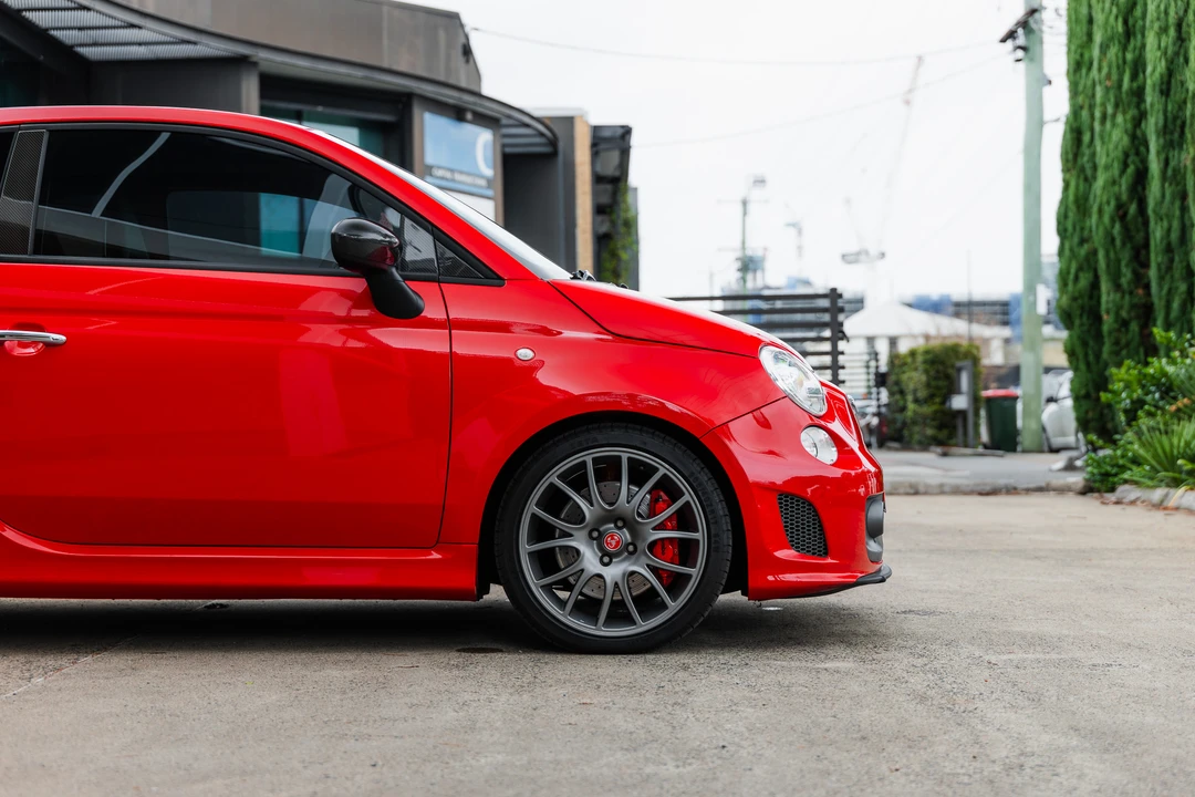 2011 Abarth - Image 15 of 31