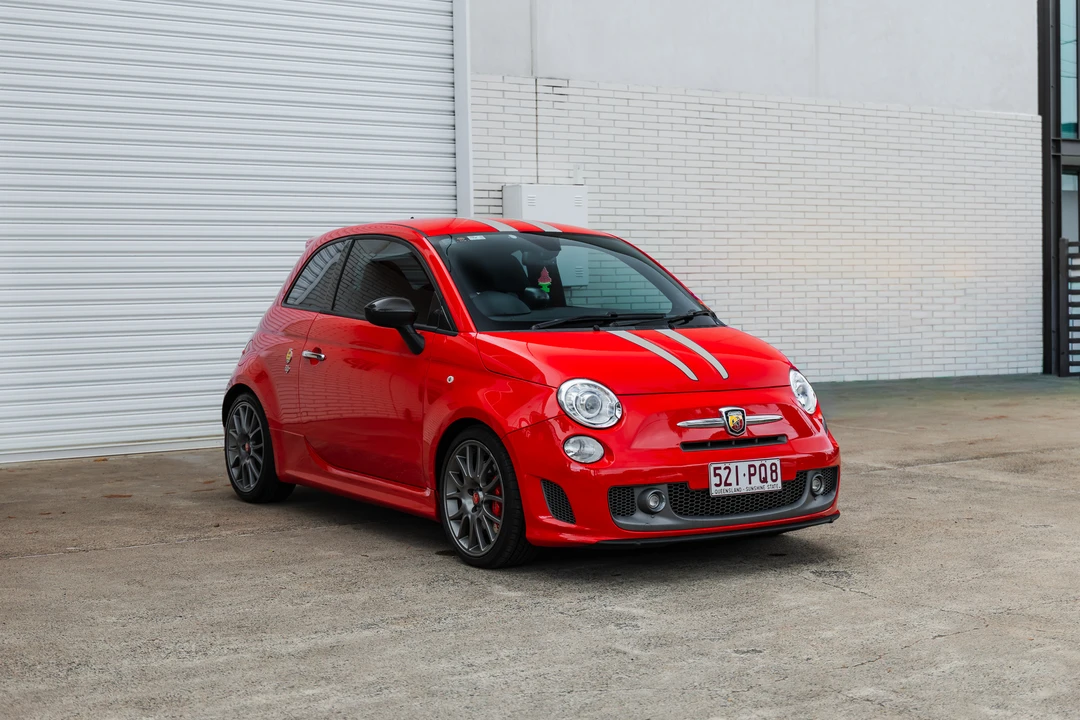 2011 Abarth - Image 3 of 31