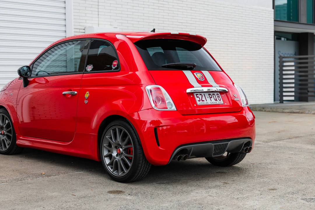 2011 Abarth - Image 14 of 31