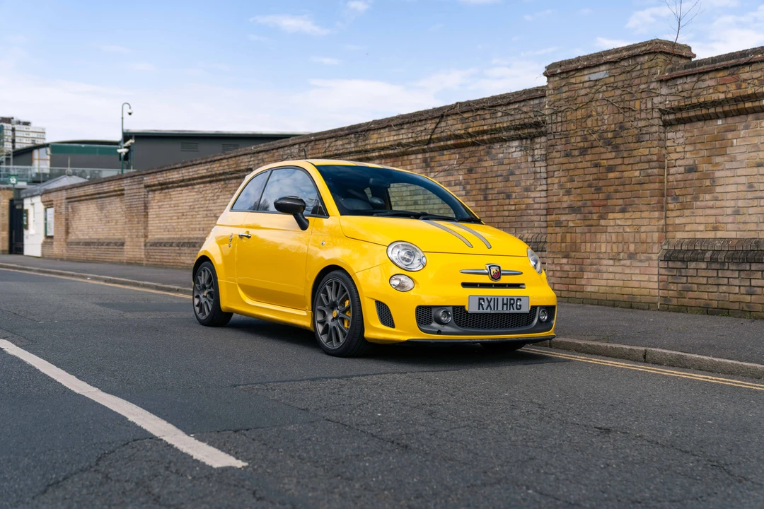 2010 Fiat Abarth 500 - Image 15 of 31
