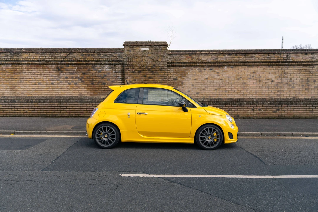 2010 Fiat Abarth 500 - Image 14 of 31