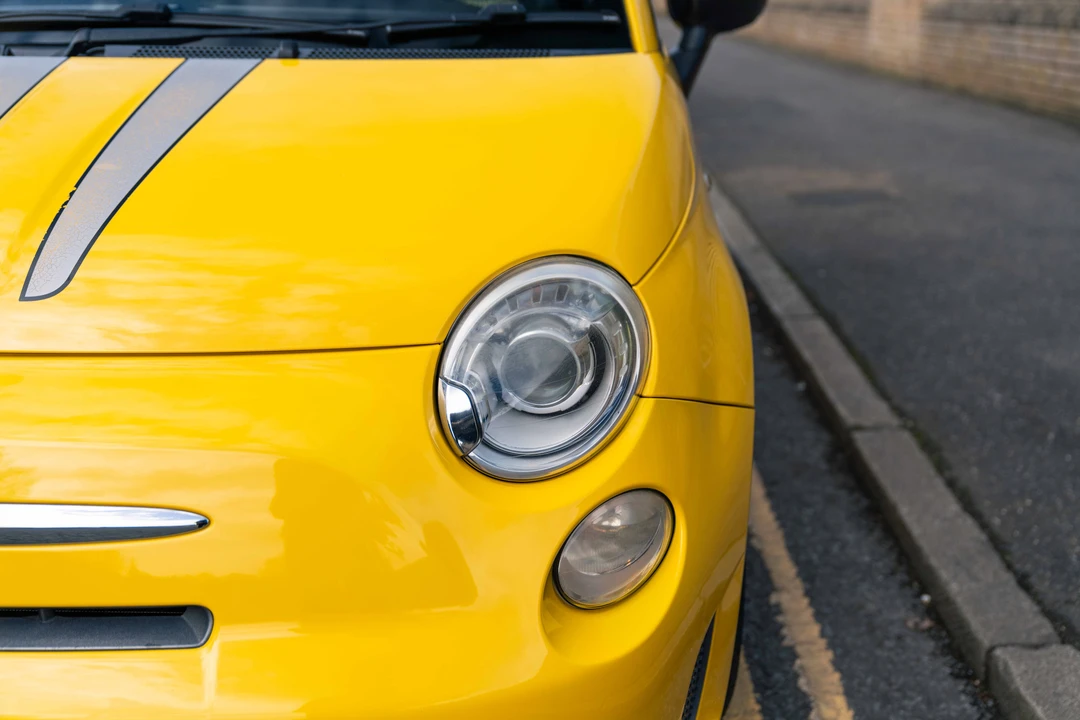 2010 Fiat Abarth 500 - Image 20 of 31