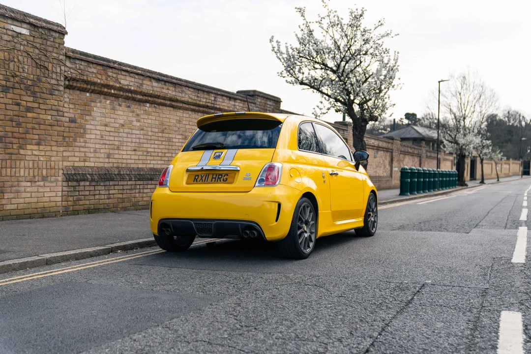 2010 Fiat Abarth 500 - Image 7 of 31