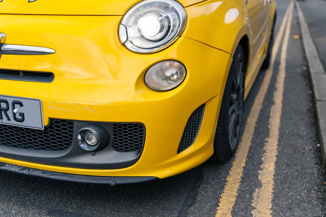 2010 Fiat Abarth 500 - Image 25 of 31