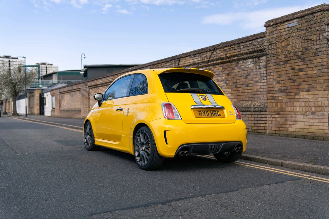 2010 Fiat Abarth 500 - Image 11 of 31