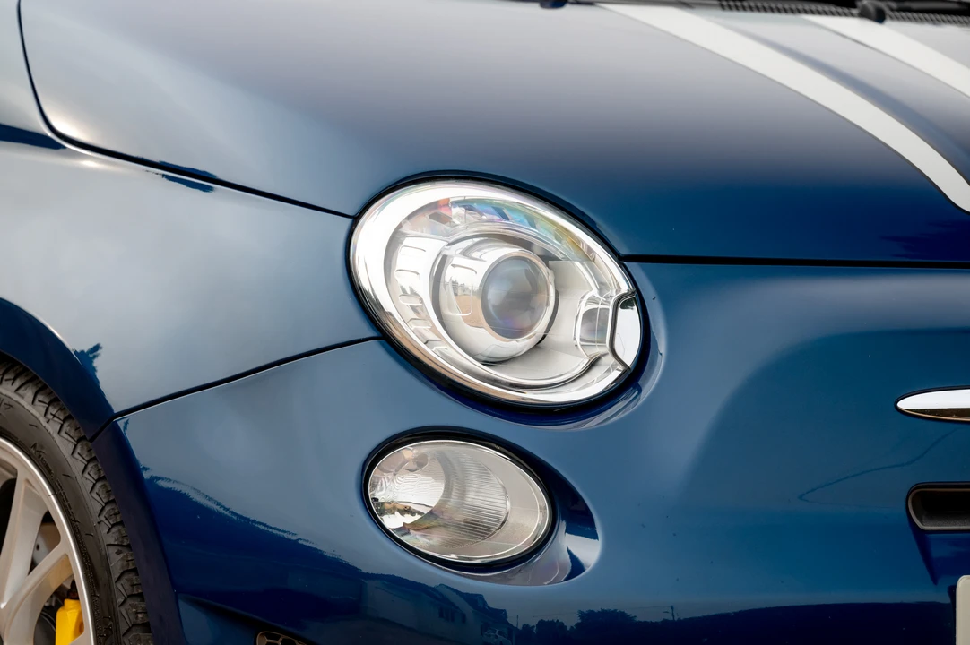 2011 Fiat Abarth 500 - Image 15 of 31