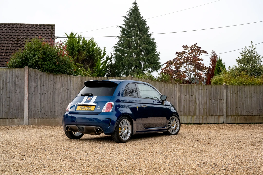 2011 Fiat Abarth 500 - Image 12 of 31