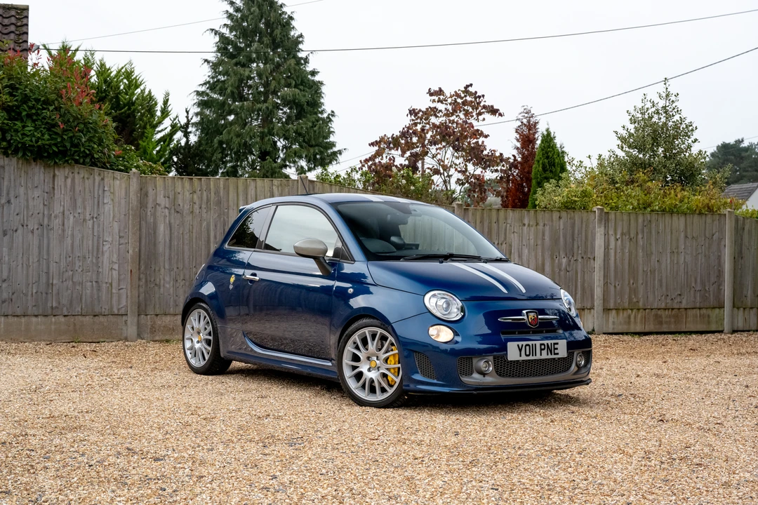 2011 Fiat Abarth 500 - Image 4 of 31