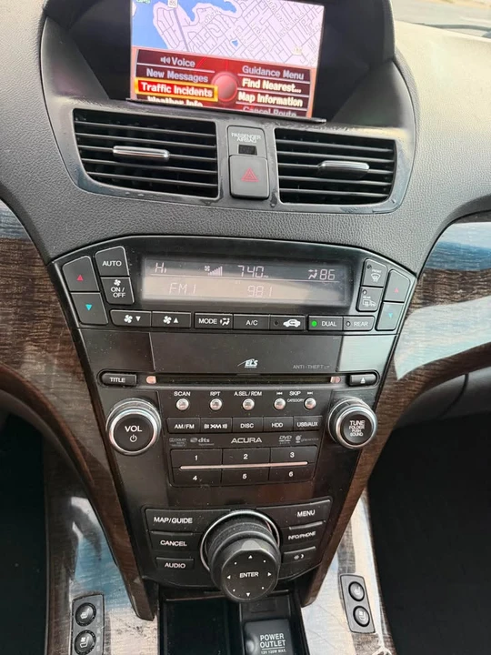 2011 Acura MDX 2nd Gen - Image 16 of 18