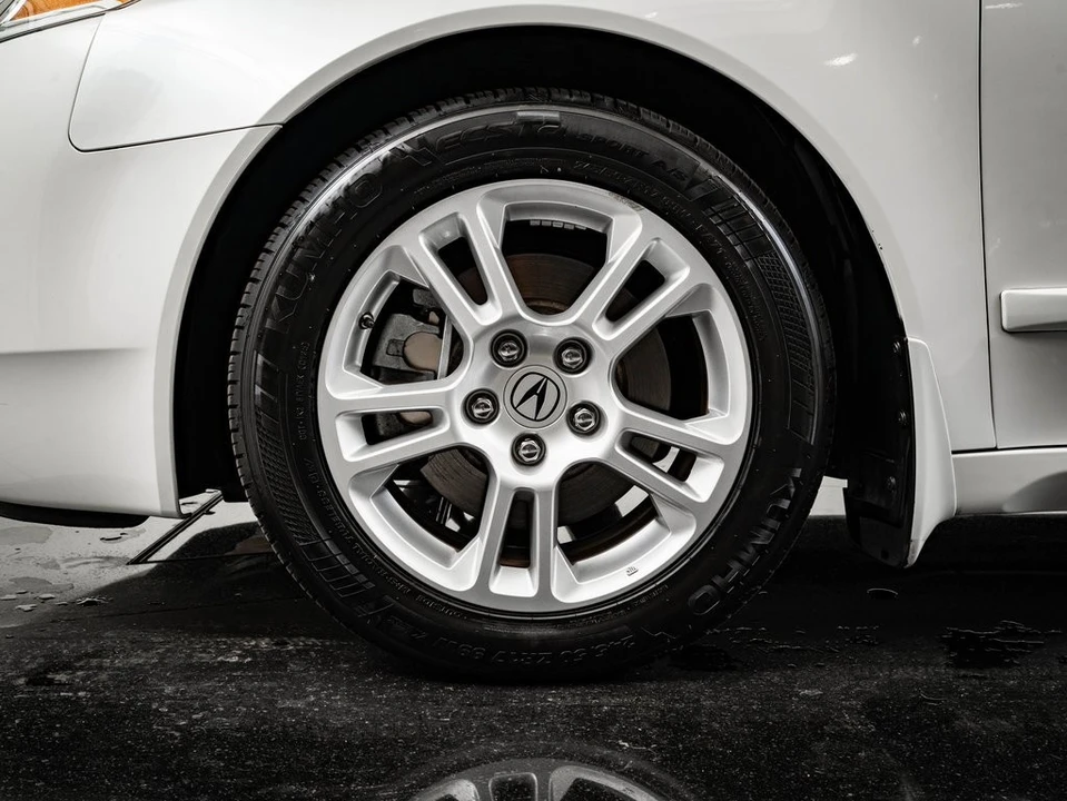2011 Acura TL 4th Gen - Image 13 of 21