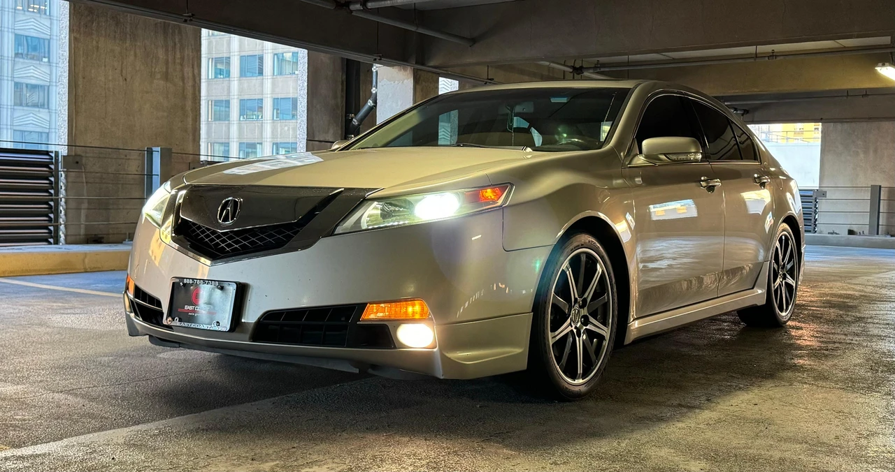 2011 Acura TL 4th Gen - Image 9 of 31