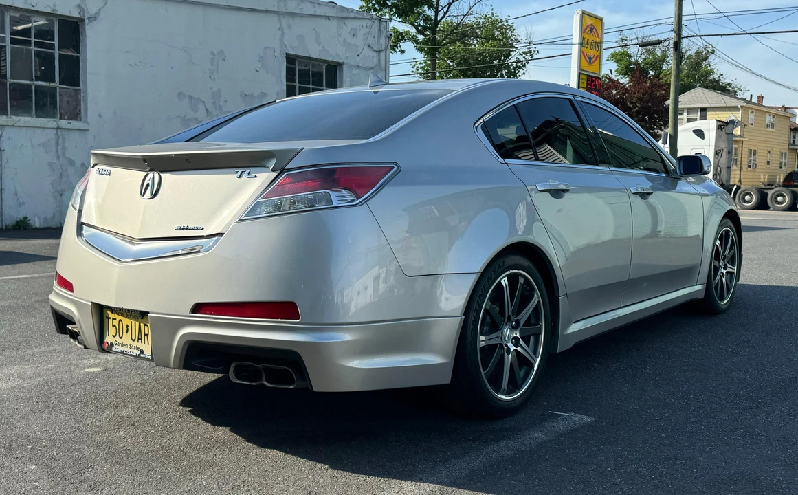 2011 Acura TL 4th Gen - Image 13 of 31