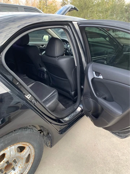 2011 Acura TSX 2nd Gen - Image 11 of 15