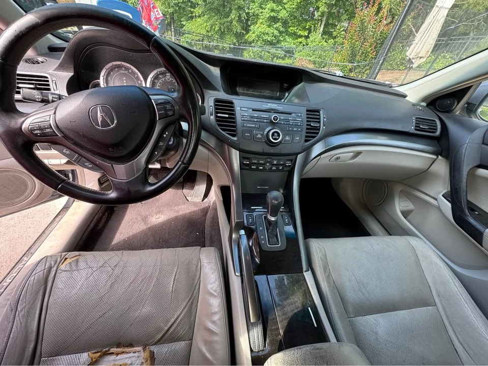 2011 Acura TSX 2nd Gen - Image 6 of 11