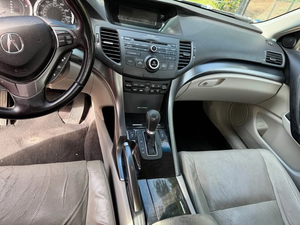 2011 Acura TSX 2nd Gen - Image 5 of 11