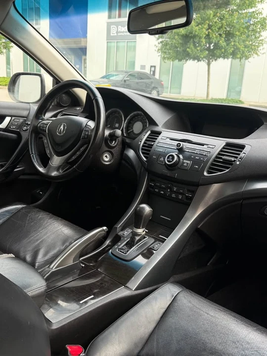 2011 Acura TSX 2nd Gen - Image 10 of 14