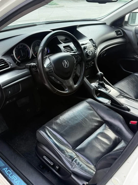 2011 Acura TSX 2nd Gen - Image 13 of 14