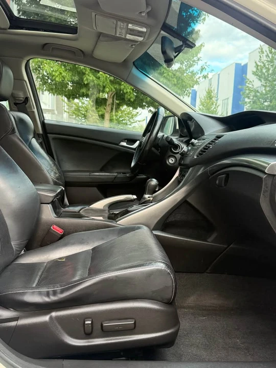 2011 Acura TSX 2nd Gen - Image 11 of 14