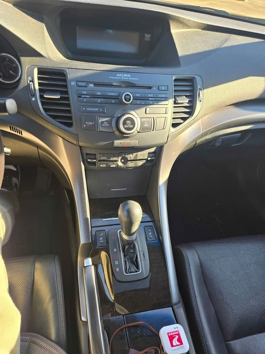 2011 Acura TSX 2nd Gen - Image 9 of 10