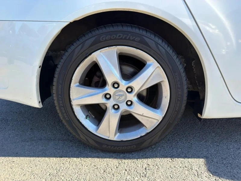 2011 Acura TSX 2nd Gen - Image 10 of 12