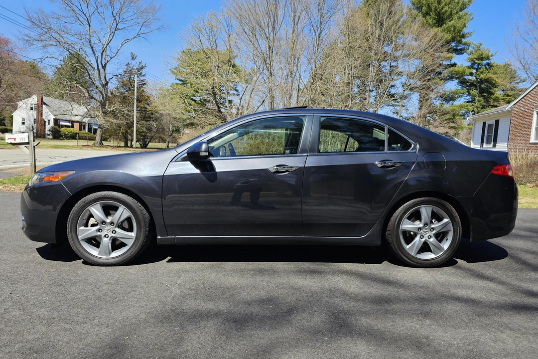 2011 Acura TSX 2nd Gen - Image 3 of 31