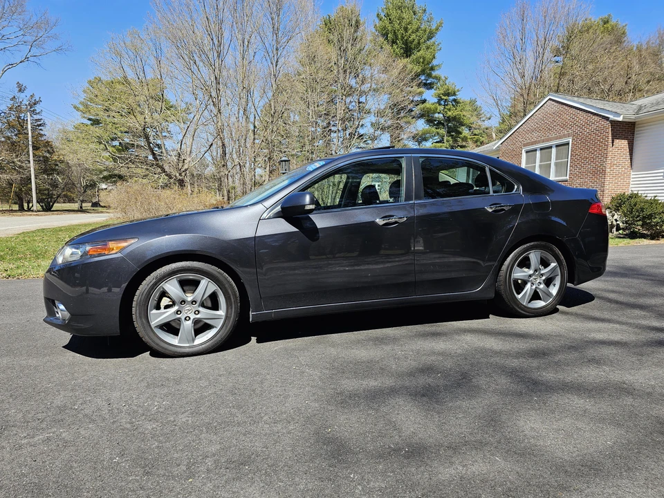 2011 Acura TSX 2nd Gen - Image 8 of 31