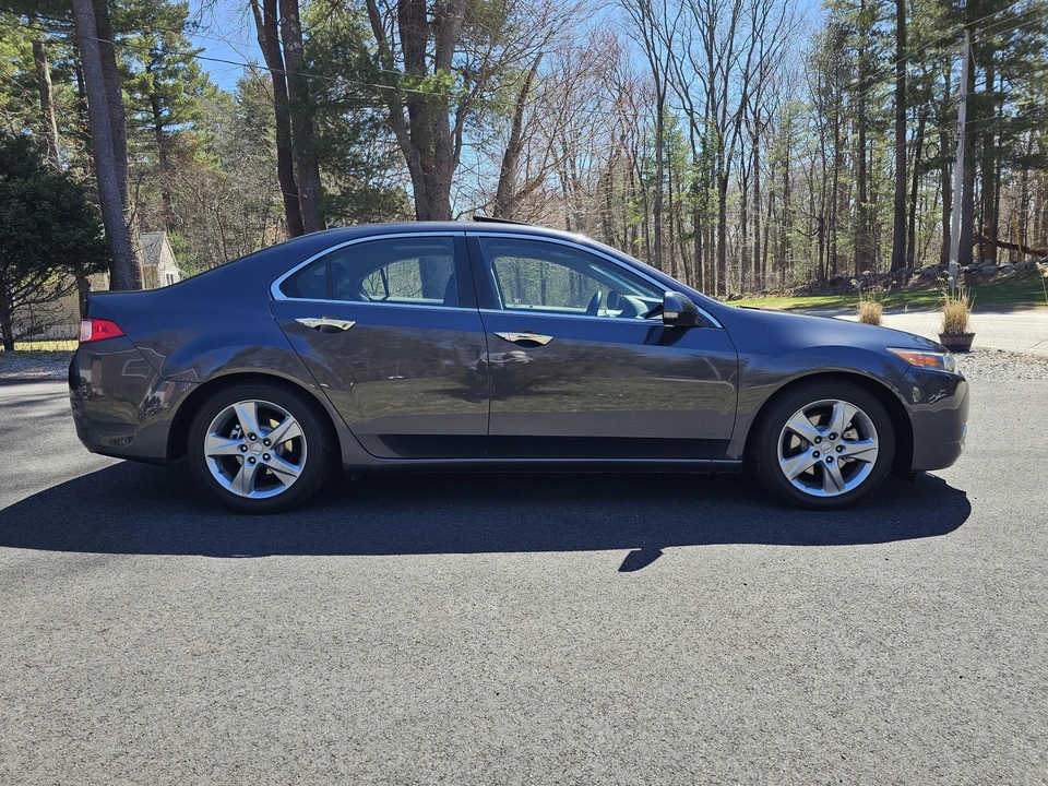 2011 Acura TSX 2nd Gen - Image 14 of 31