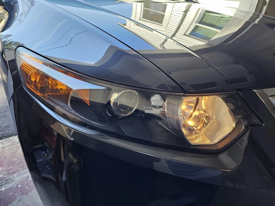 2011 Acura TSX 2nd Gen - Image 18 of 31