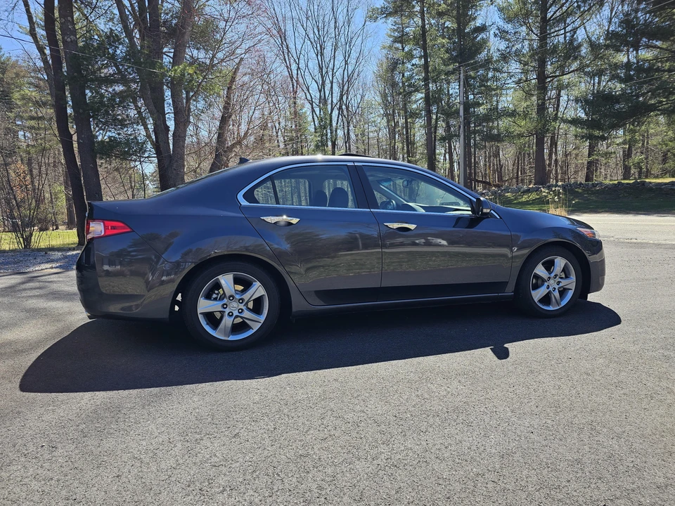 2011 Acura TSX 2nd Gen - Image 13 of 31