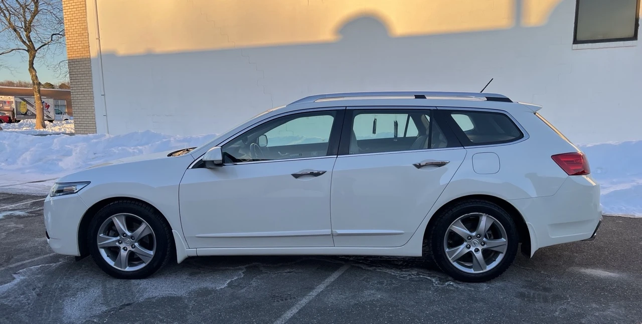 2011 Acura TSX 2nd Gen - Image 6 of 12