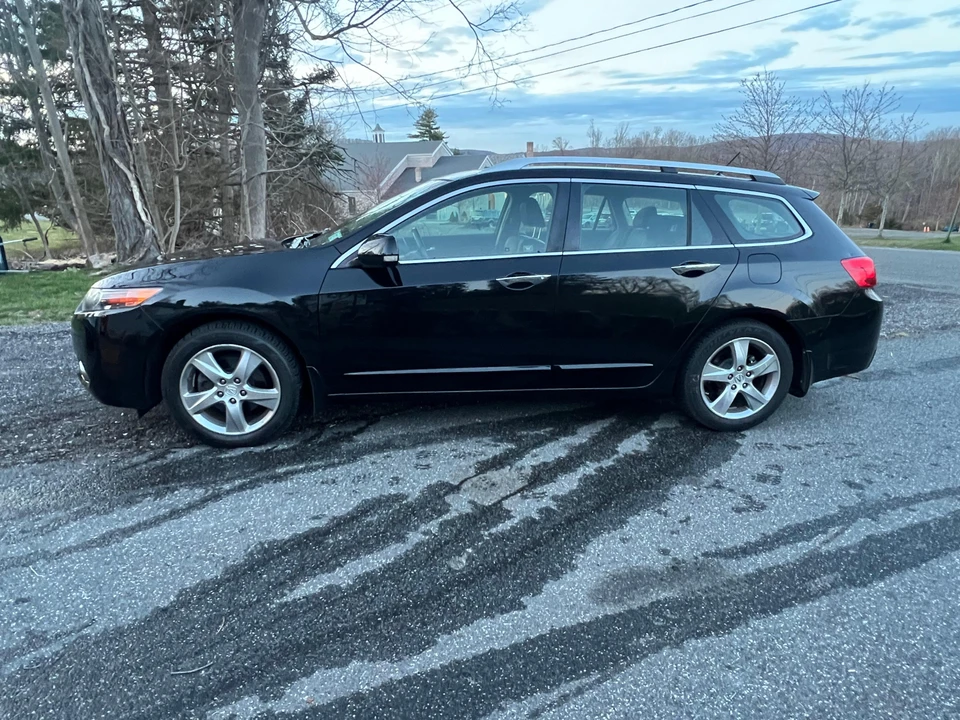 2011 Acura TSX 2nd Gen - Image 10 of 31