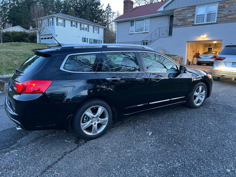 2011 Acura TSX 2nd Gen - Image 18 of 31