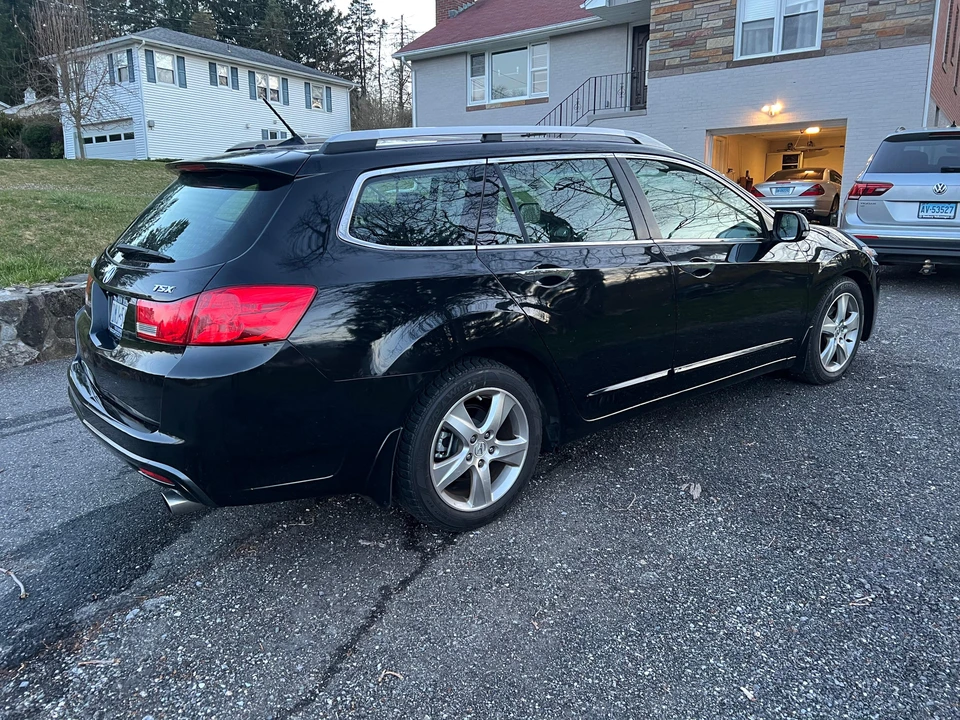 2011 Acura TSX 2nd Gen - Image 17 of 31