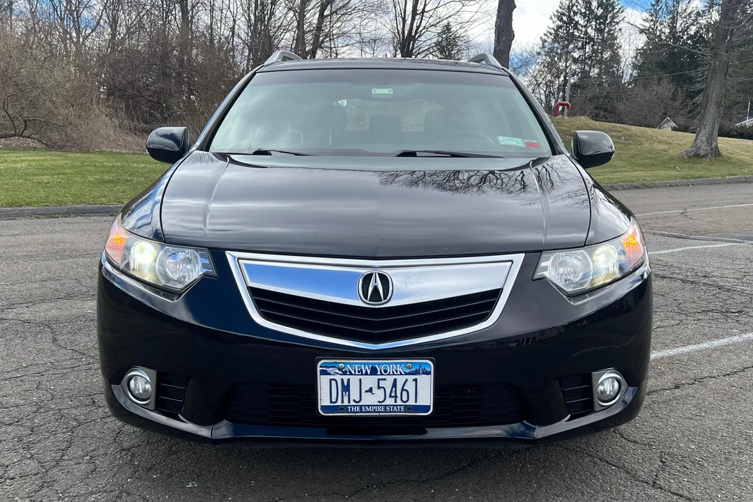 2011 Acura TSX 2nd Gen - Image 2 of 31
